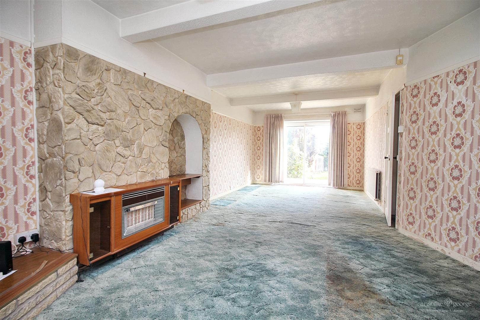 Links Drive, Tilehurst, Reading